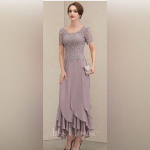 JJs House brand new maxi dress